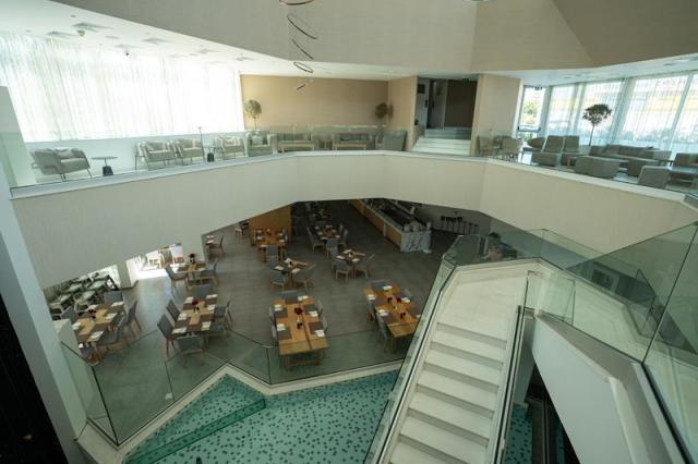 lobby