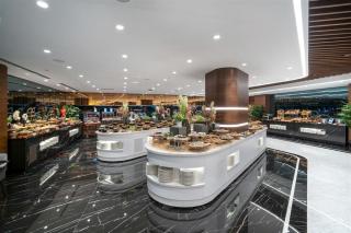 Grand Sapphire Resort