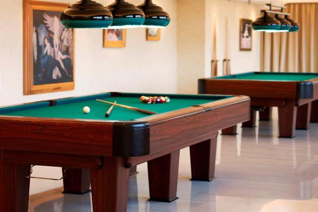billiard
