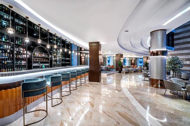 bar