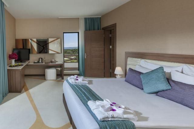 Štandardná izba v Holiday village so zvýhodnenou cenou za 2. di