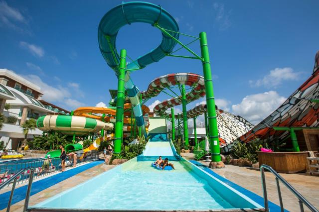 Crystal Waterworld Resort & SPA