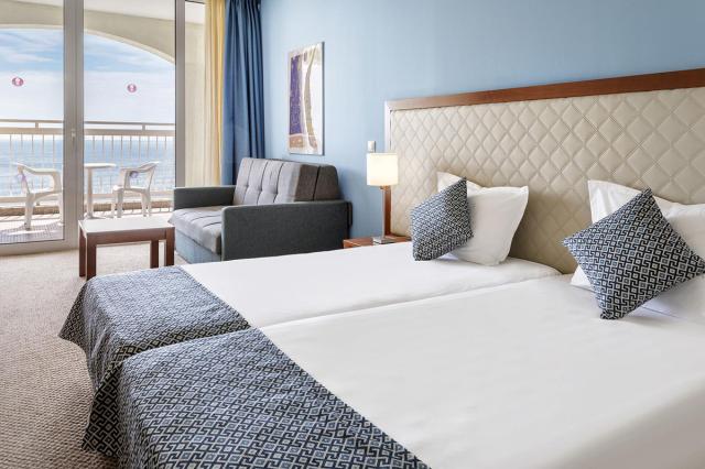 Hotel SOL Luna Bay