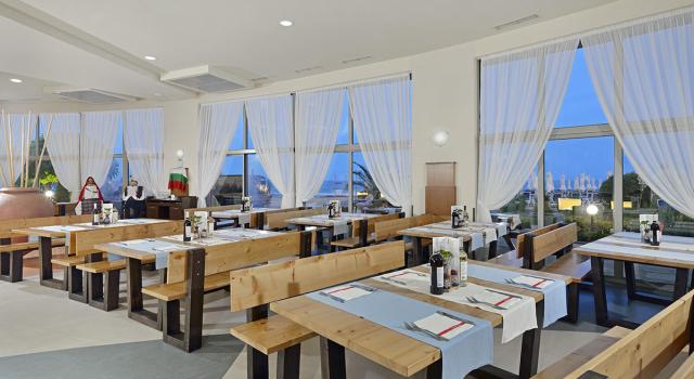 Hotel SOL Luna Bay