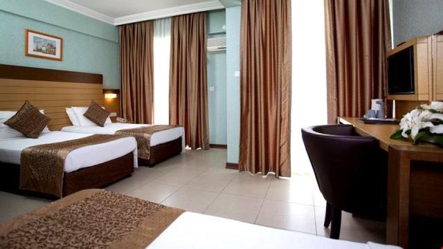 Kleopatra Remi Hotel