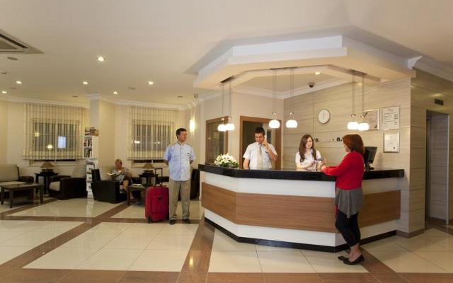 Kleopatra Remi Hotel