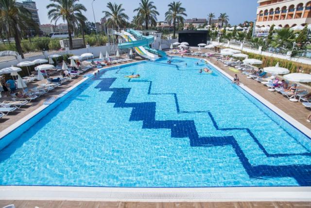Palm World Resort & SPA