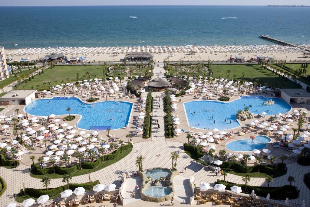 Hotel DIT Majestic Beach Resort