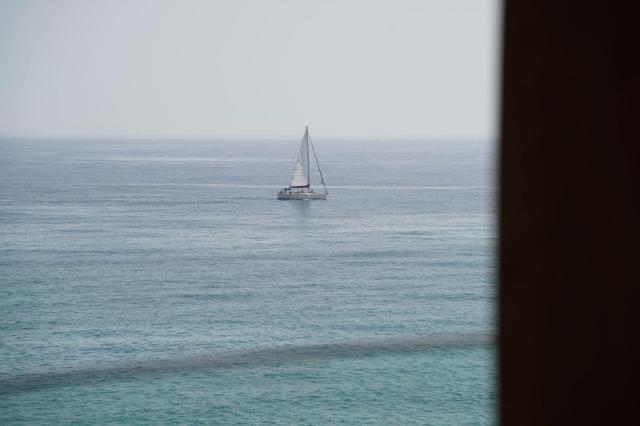 Sun Bay Hotel