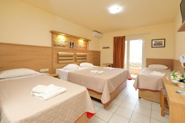 Sun Bay Hotel