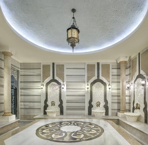 Delphin Imperial