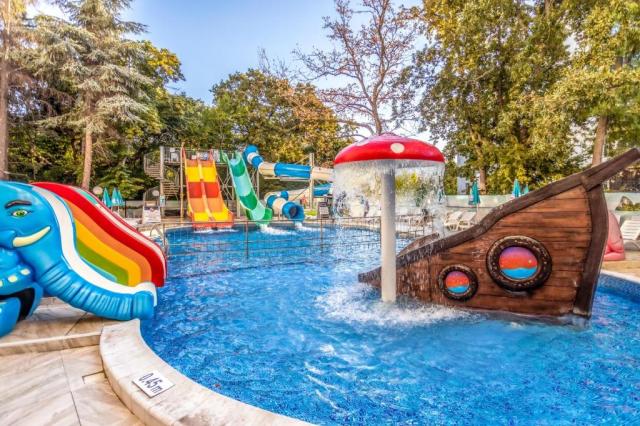 Prestige Deluxe Aquapark Club