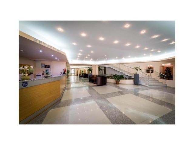 Hotel Kavkaz