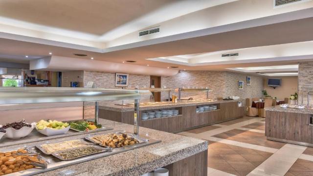 Hotel Kavkaz