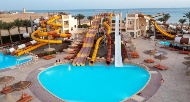 Hotel El Karma Aqua Beach Resort