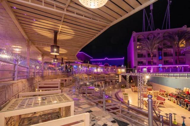 Hotel El Karma Aqua Beach Resort