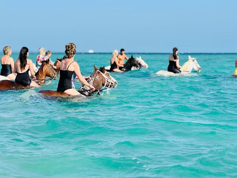 Golden Beach Resort