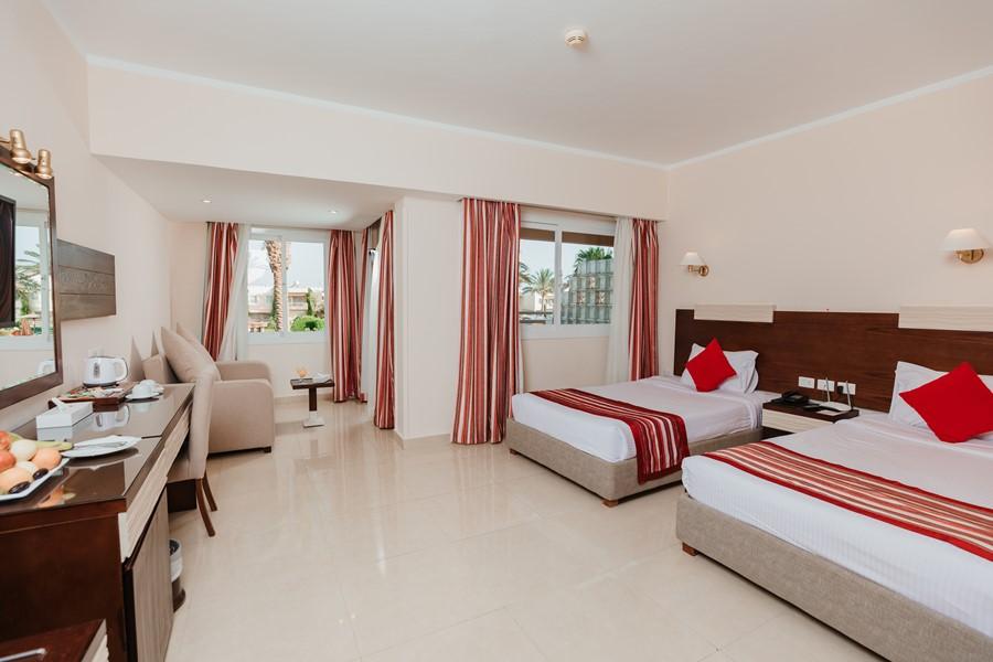 Golden Beach Resort