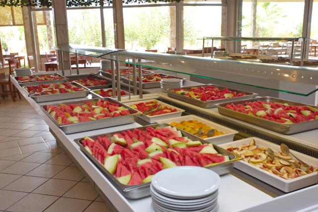 Hotel Eri Beach & Village