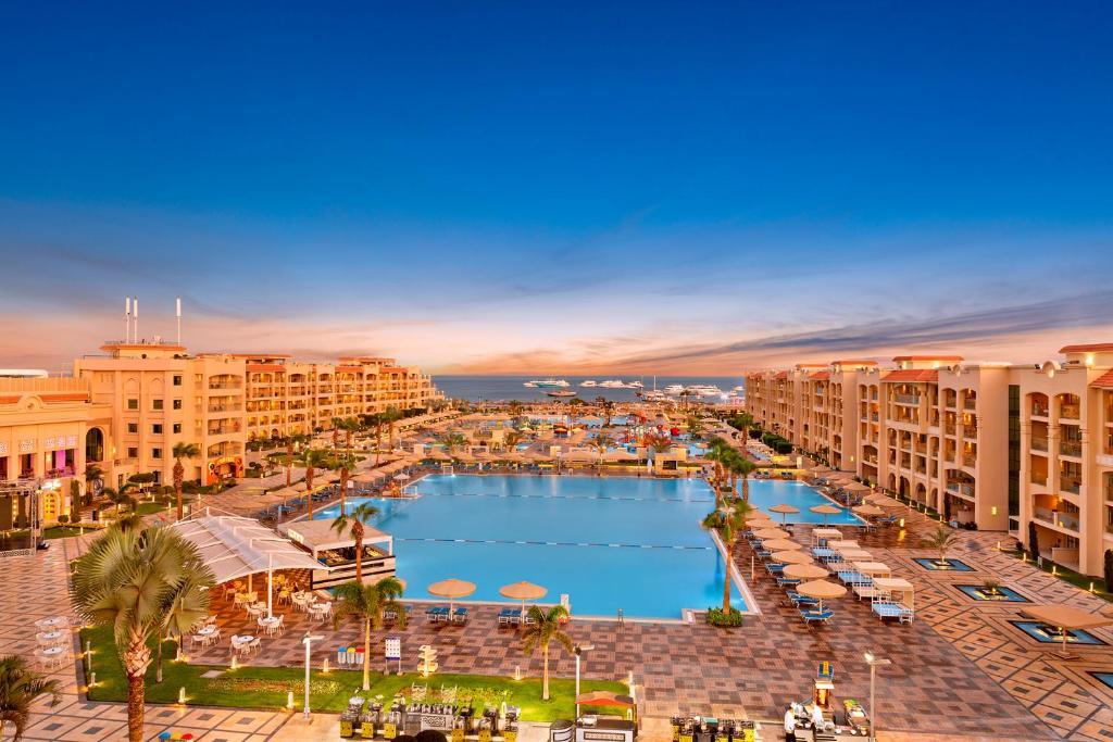 Pickalbatros White Beach Resort Hurghada