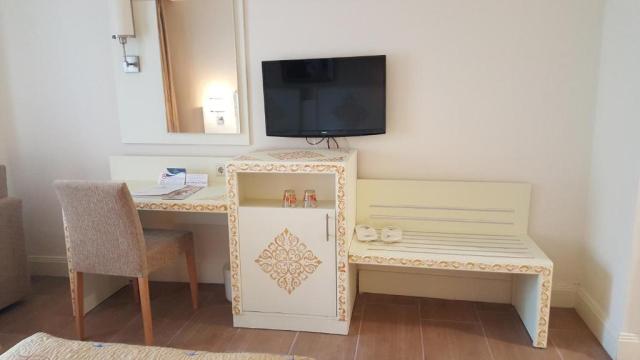Crystal Admiral Resort & SPA