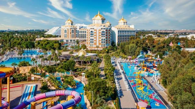 Delphin Be Grand Resort