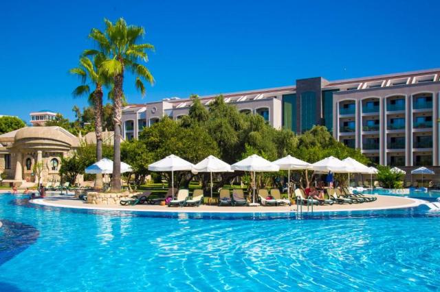 Horus Paradise Luxury Resort