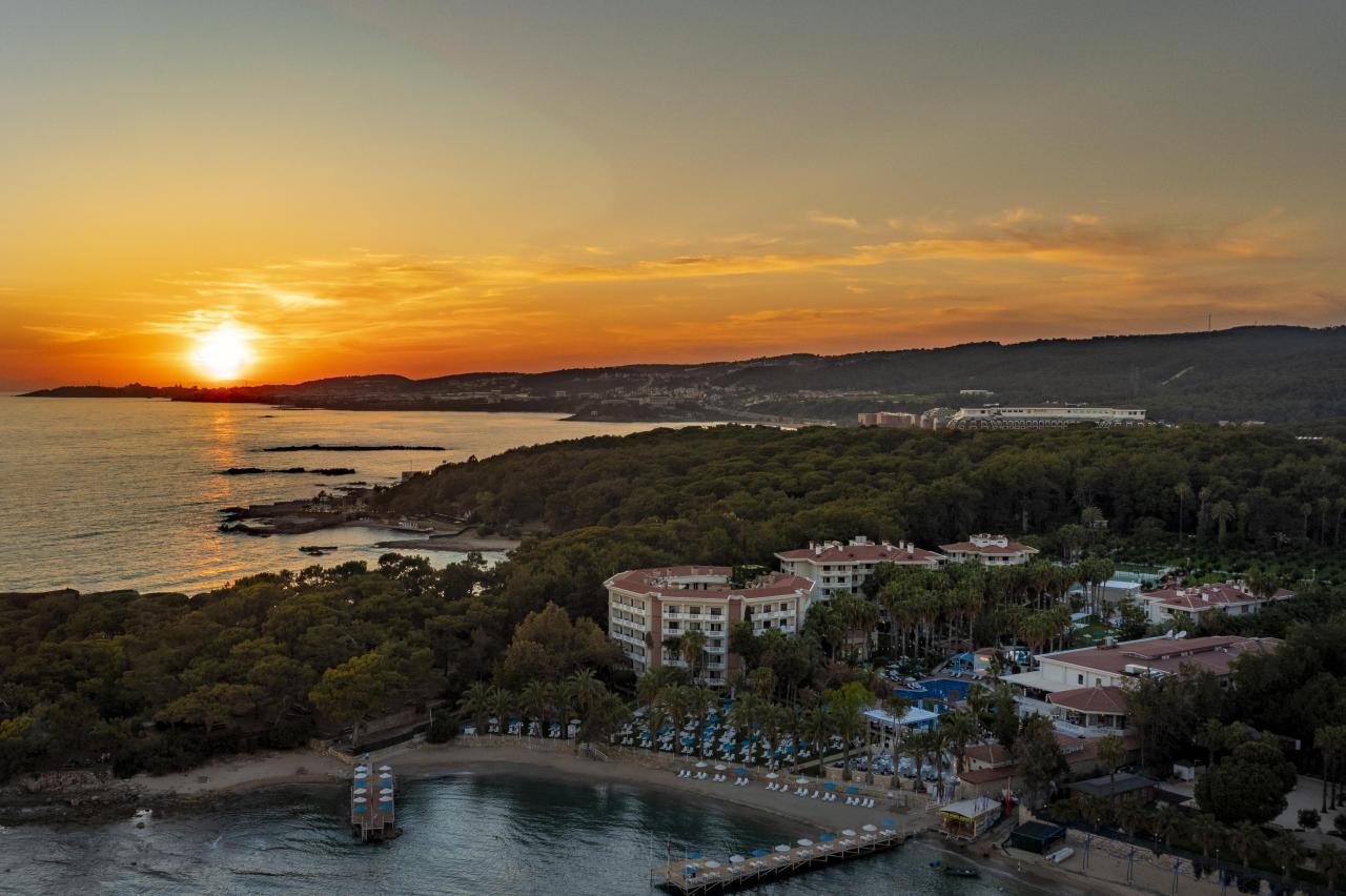 Utopia Resort and Residence