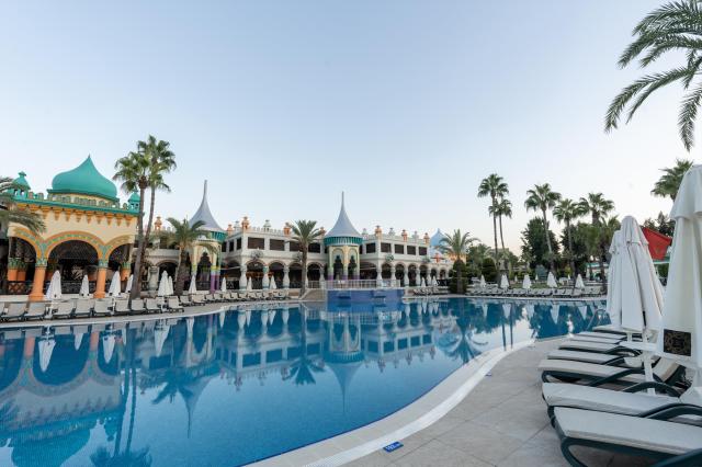 Kamelya Aishen K Club