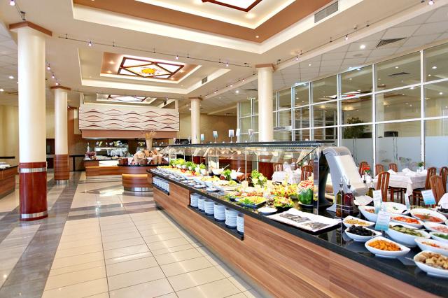 Hotel DIT Evrika Club
