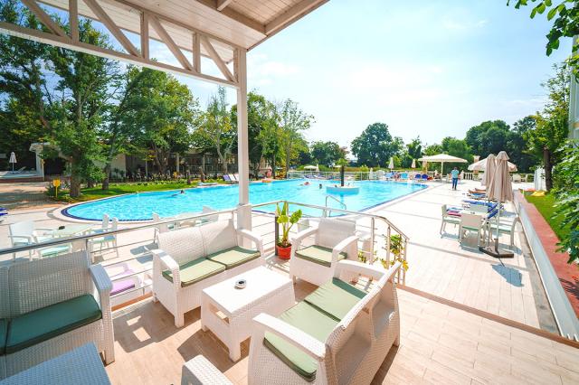 Hotel Perla Royal