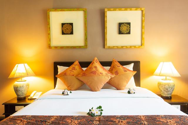 Kombinace - Fair House Beach Resort ****, Bangkok Palace Hotel 