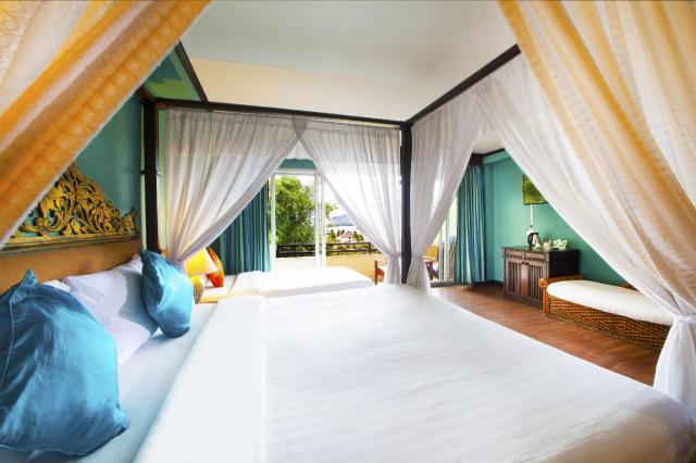 Kombinace - Fair House Beach Resort ****, Bangkok Palace Hotel 