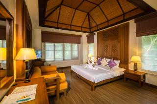 Kombinace - Fair House Beach Resort ****, Bangkok Palace Hotel ****, Bangkok