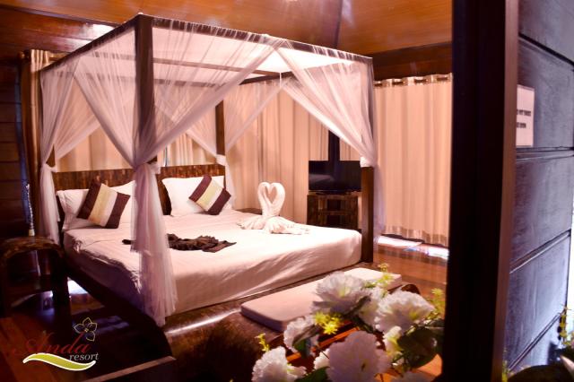 Kombinace - Anda Resort ***, Ko Lipe(Thajsko), Royal Lanta Reso