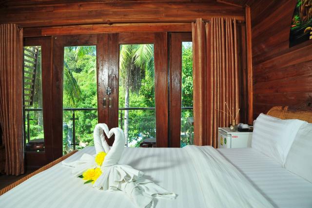 Kombinace - Anda Resort ***, Ko Lipe(Thajsko), Royal Lanta Reso