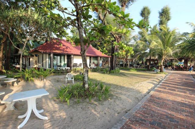 Kombinace - Southern Lanta Resort ***, Bangkok Palace Hotel ***