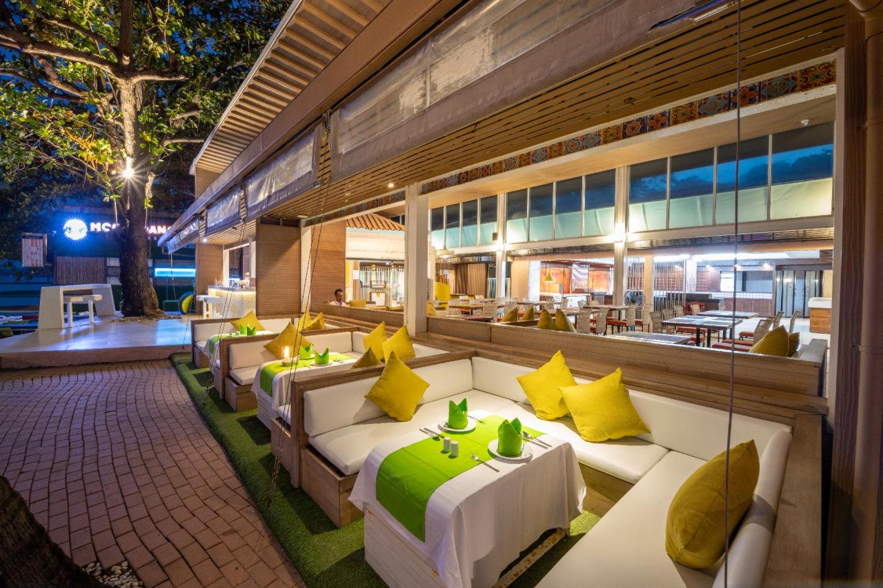 Kombinace - Baan Samui Resort ***, Bangkok Palace Hotel ****, B