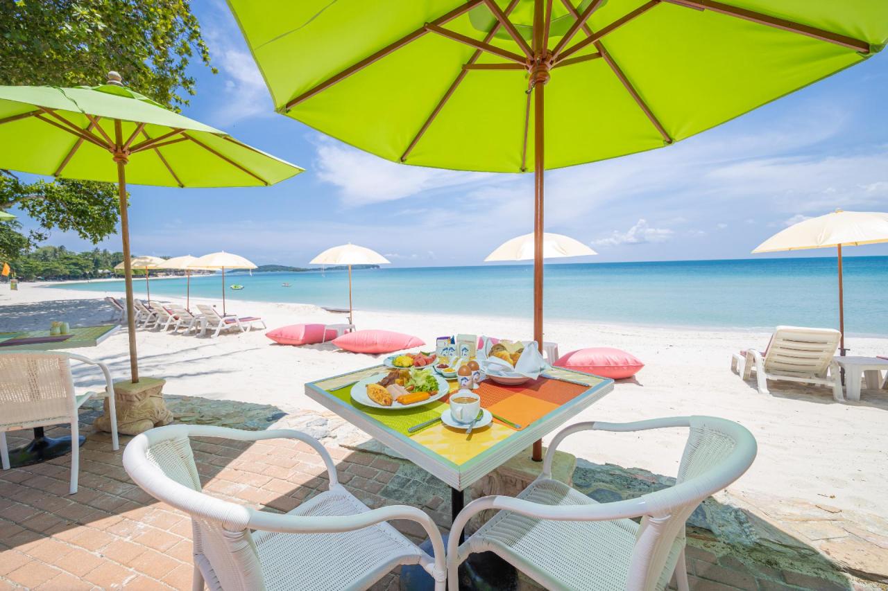 Kombinace - Baan Samui Resort ***, Bangkok Palace Hotel ****, B