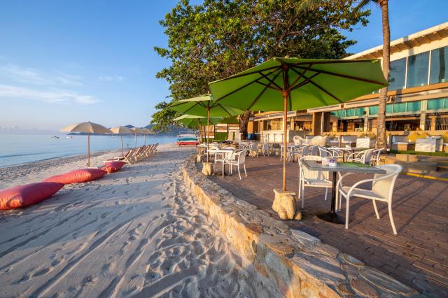Kombinace - Baan Samui Resort ***, Bangkok Palace Hotel ****, B