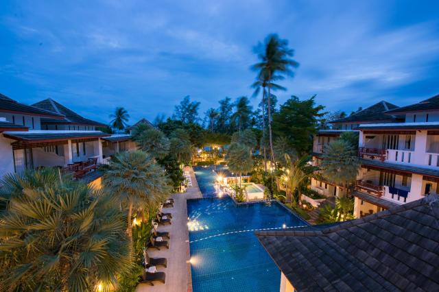 Kombinace - Koh Tao Montra ***, Bangkok Palace Hotel ****, Bang