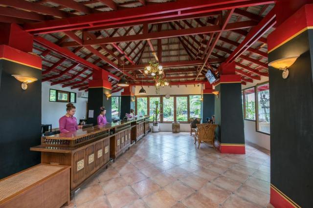 Kombinace - Koh Tao Montra ***, Bangkok Palace Hotel ****, Bang