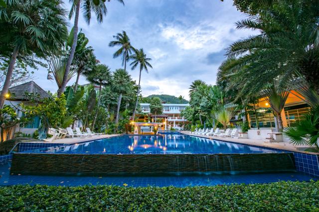 Kombinace - Koh Tao Montra ***, Bangkok Palace Hotel ****, Bang