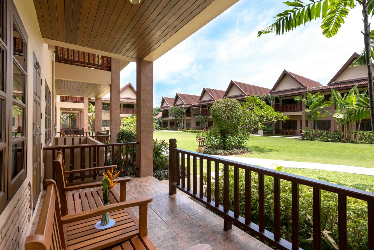 Kombinace - Best Western Bangtao Beach Resort & Spa ****, Phuke