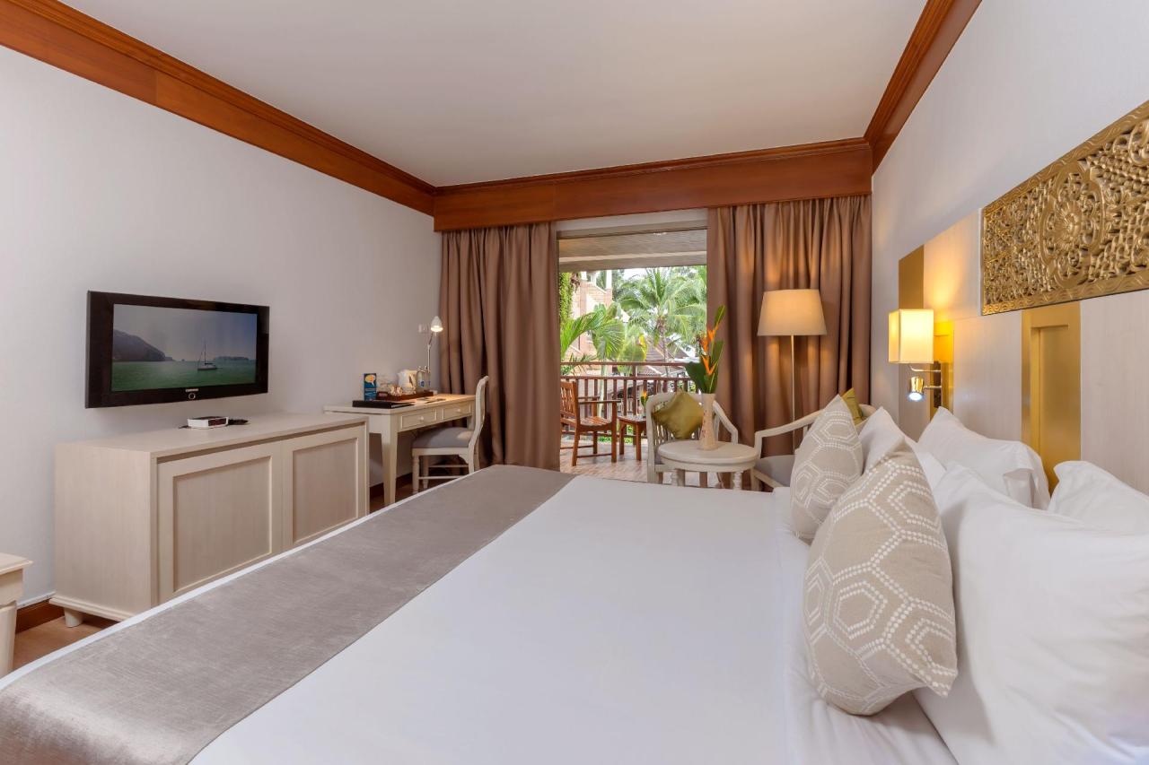 Kombinace - Best Western Bangtao Beach Resort & Spa ****, Phuke
