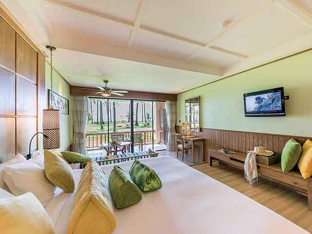 Kombinace - Katathani Resort *****, Phuket, Bangkok Palace Hote