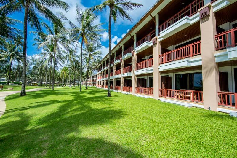 Kombinace - Katathani Resort *****, Phuket, Bangkok Palace Hote