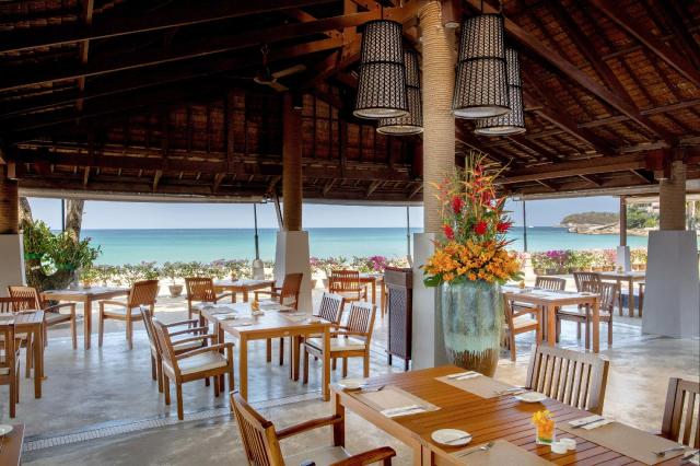 Kombinace - Katathani Resort *****, Phuket, Bangkok Palace Hote