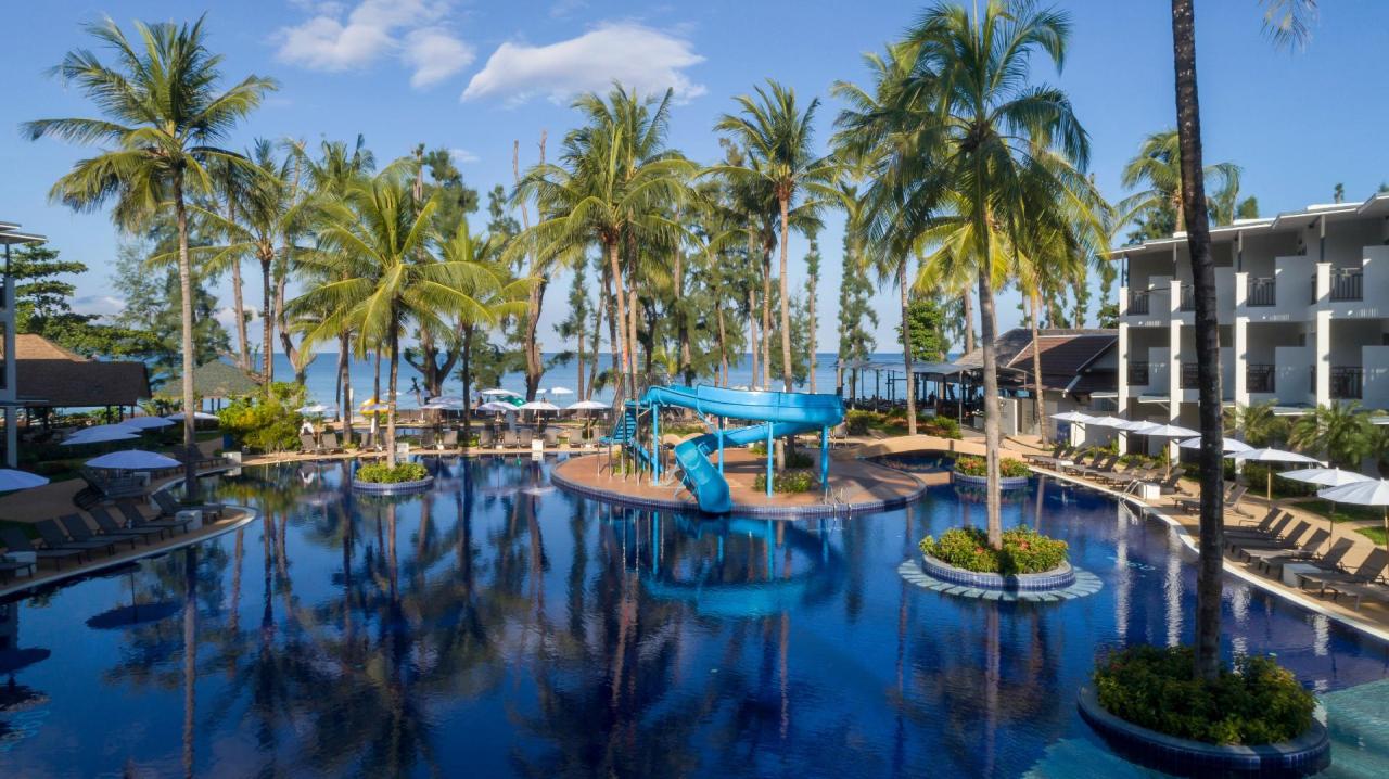Kombinace - Sunwing Bangtao Resort ****, Phuket, Bangkok Palace