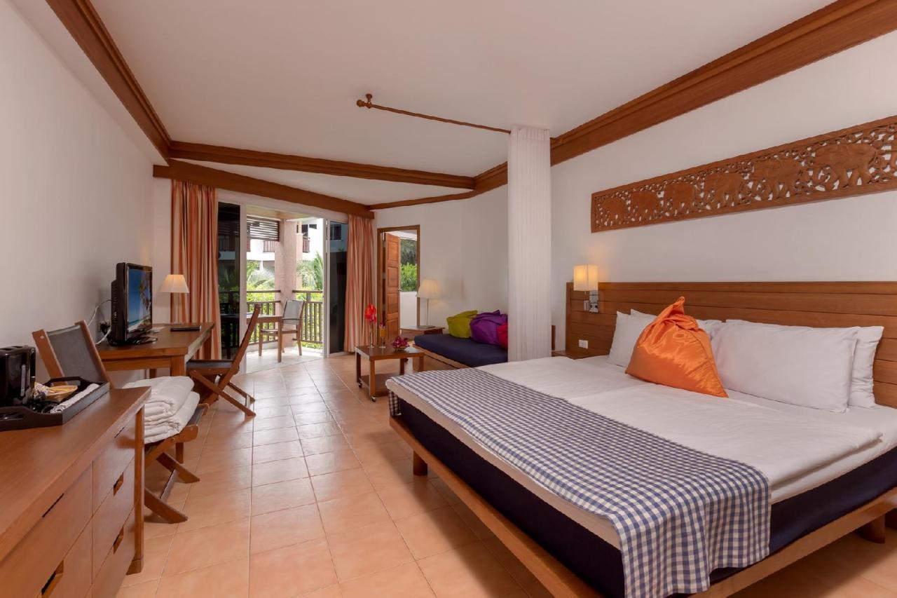 Kombinace - Sunwing Bangtao Resort ****, Phuket, Bangkok Palace